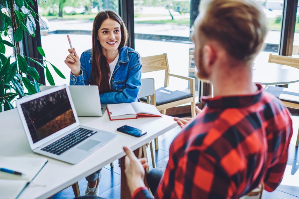 Hire a B2B SAAS Content Writer